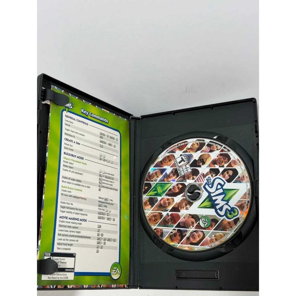 The Sims 3 and SimCity 3000 PC Game Bundle EA Maxis Simulation Strategy Disc Set